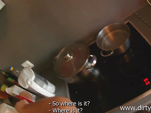 Russian amateur Lisa gets banged by her BF