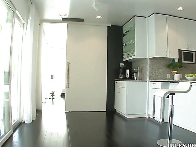 Lisa Ann anal session with a horny dude