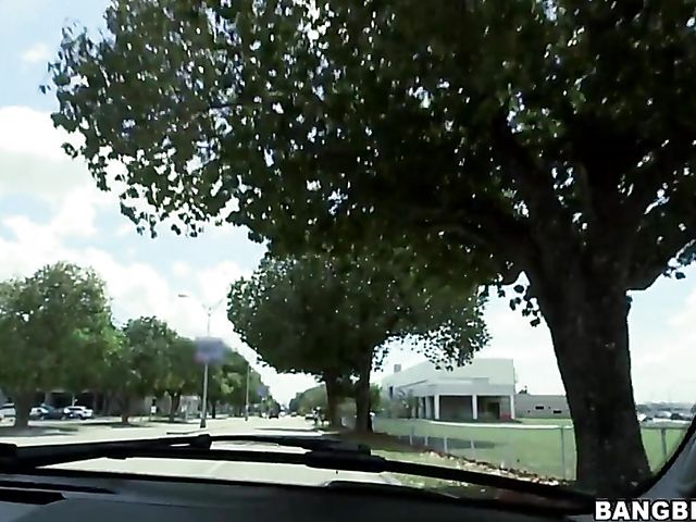 Glasses teen Ava Taylor sucks and fucks like a little whore