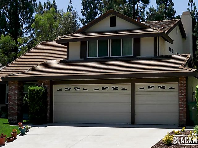 Cheating wife Heather Vahn gets dicked out