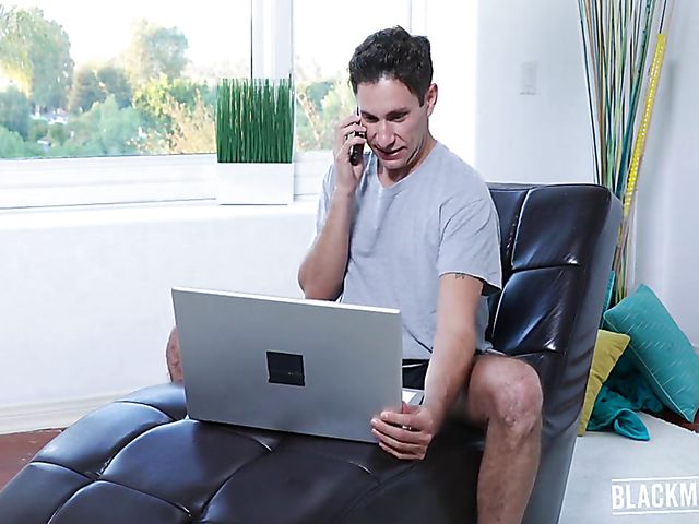 Cheating wife Heather Vahn gets dicked out