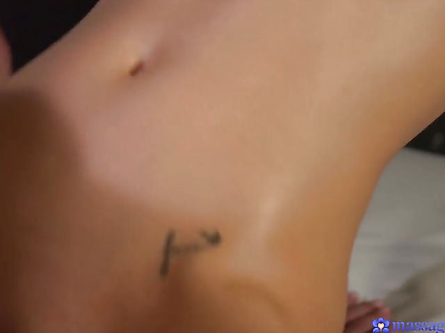 Foot massage and sex with oiled Lucette Nice