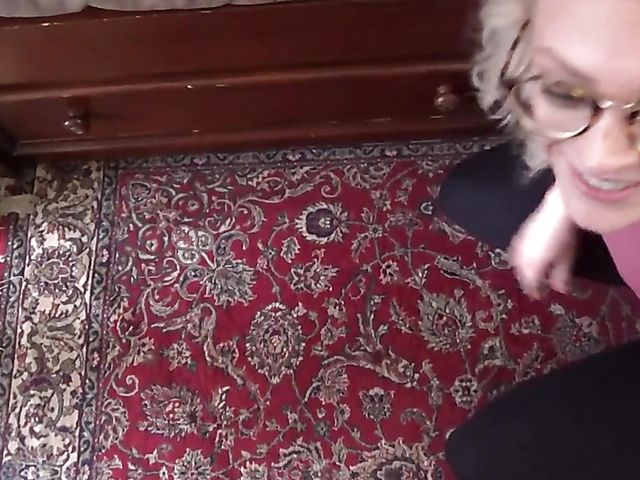 Sunny Hart - Blonde teen POV for your entertainment