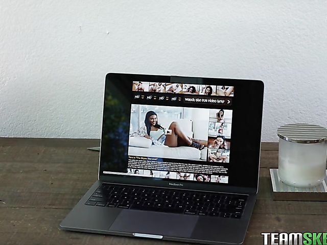 Perfect black teen Sarah Banks gets rammed