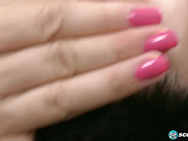 Busty lingerie babe Roxanne Diamond fingers herself