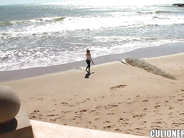 Hottie flashes her big naturals at the beach and gets pounded