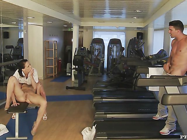 Gym threesome with anal loving Kristyna Kristal and Aliz