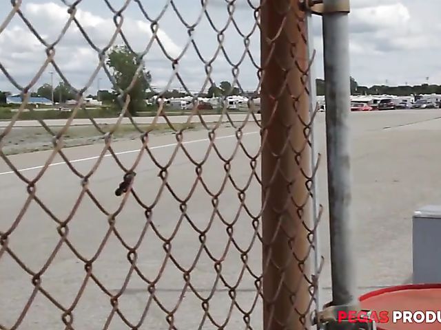 Super hot threesome with Amy Lee and Roxy Lane