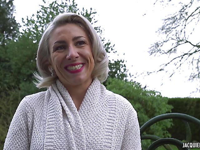 Young on mature DP with older Julie