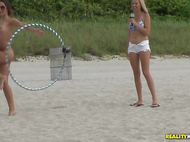 Money Talks fuck in the garage and beach nudes