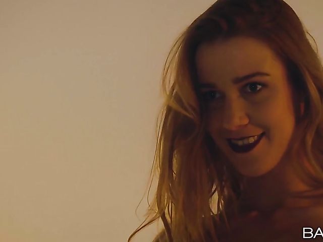 Really passionate lesbians Alexis Crystal and Vicky Love