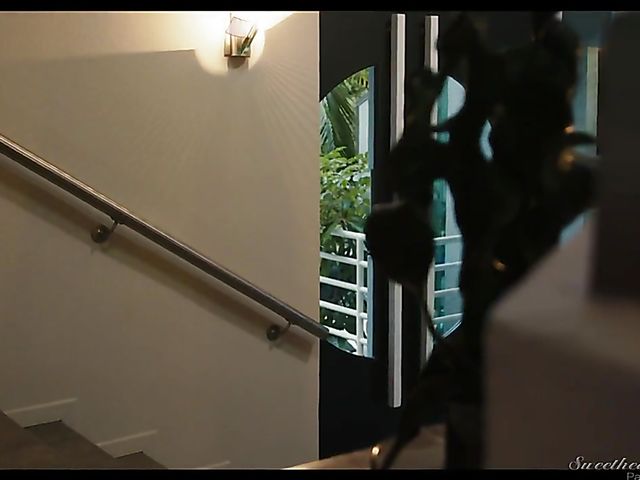 Lesbian massage for round boob MILF Alexis Fawx