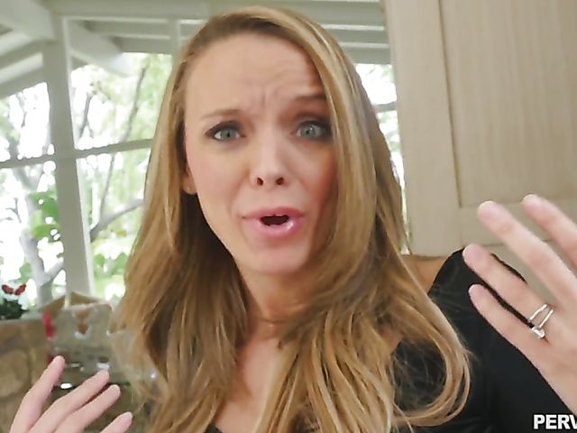 MILF POV with blue-eyed Pristine Edge