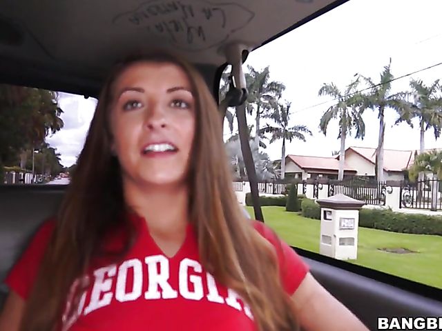 Young Giaoni Whiley gets picked up to fuck