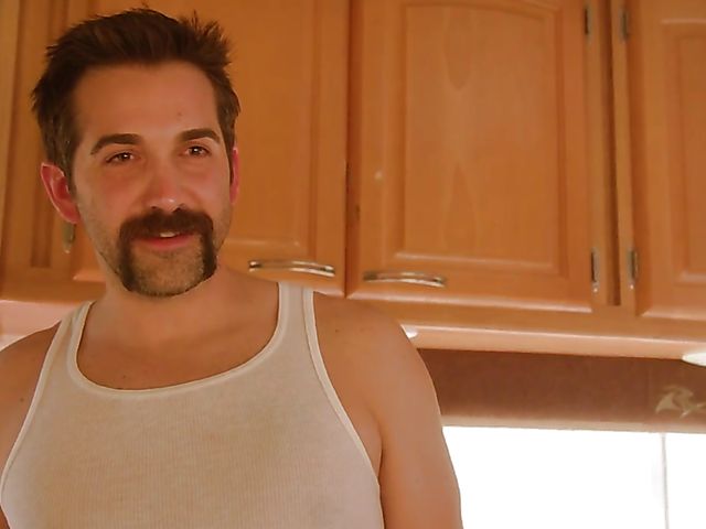 Riley Nixon - Short hair blowjob in the kitchen