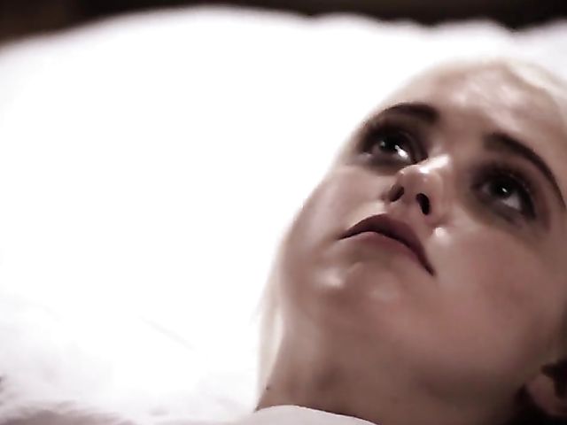 Blind girl Chloe Cherry takes a black cock