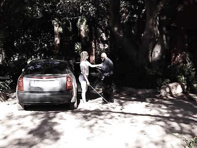 Blind girl Chloe Cherry takes a black cock