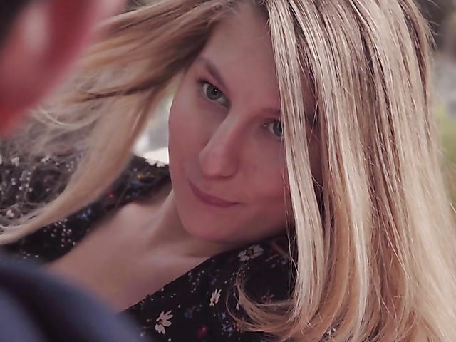 Passionate sex with lovely teen Lila Fray