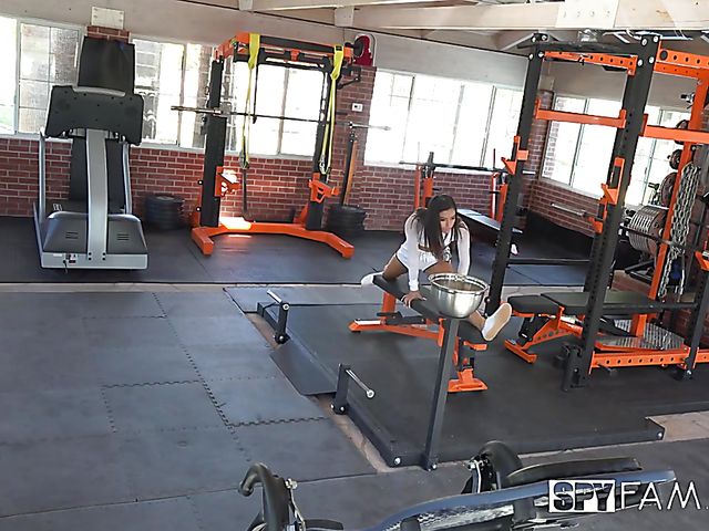Stepsister Emily Willis caught masturbating in the gym