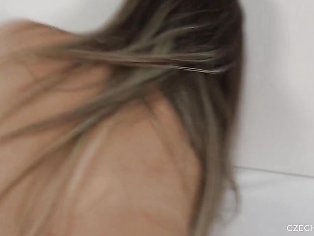 Czech babe Sylvie can't wait to get nailed for cam