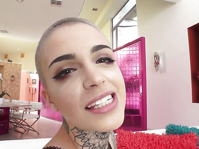 Tattooed Leigh Raven gagging in Oral Overdose 