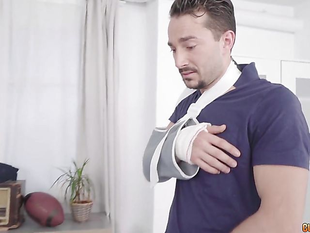 A guy with a broken arm fucks Spanish teen Apolonia Lapiedra 