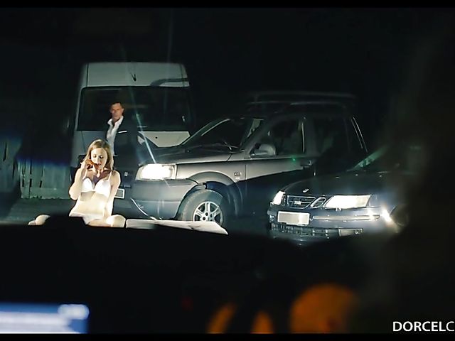 Nighttime anal threesome with Cassie Del Isla and Tina Kay 