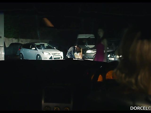 Nighttime anal threesome with Cassie Del Isla and Tina Kay 