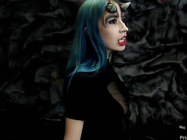 Hot teen Alex Coal fucking with Batman