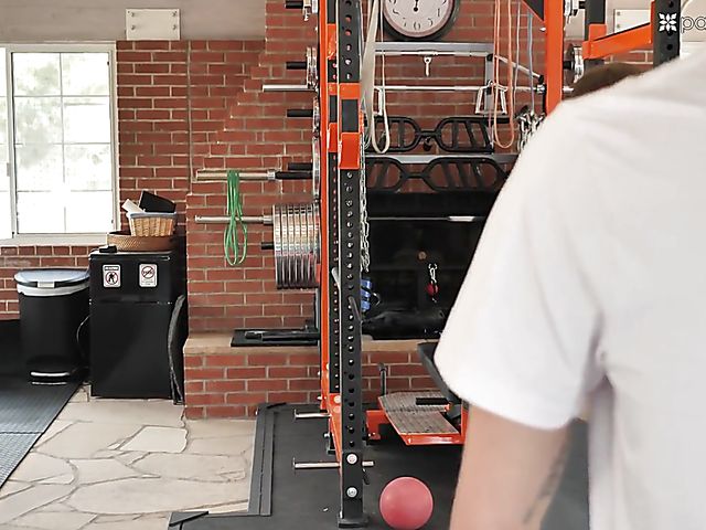 Tiny tits teen Danni Rivers gets plowed in the gym