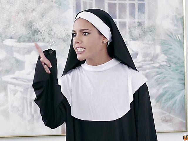 Lesbian nun Apolonia Lapiedra fucking girls