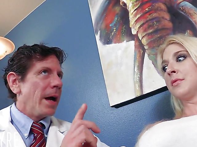 Leya Falcon shows her big fake boobs to Dr. Groper