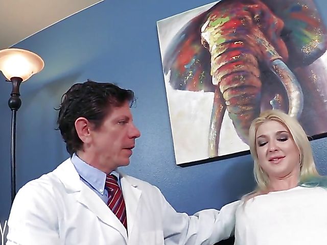 Leya Falcon shows her big fake boobs to Dr. Groper