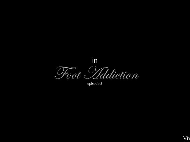 Lesbian foot sex with Miki Torrez and Violetta Pamper