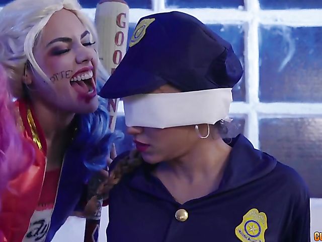 Strapon threesome with Apolonia Lapiedra, Jade and Venus Afrodita