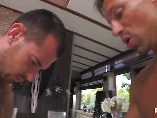 Anal sex with fine looking real estate agent Malena 