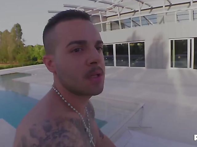 Anal sex with fine looking real estate agent Malena 