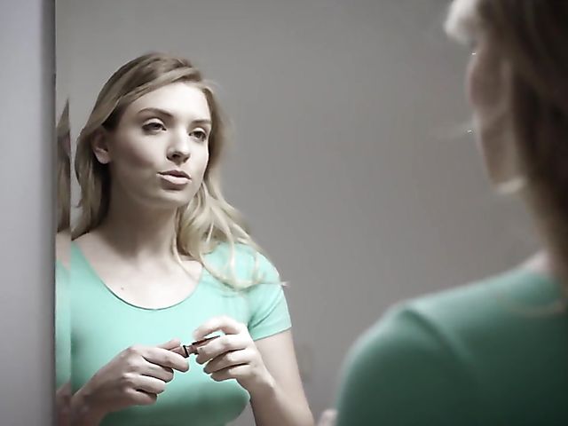 Kitchen sex with easy teen Giselle Palmer