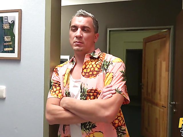 Hardcore threesome with Ellie Springlare and Victoria Pure 