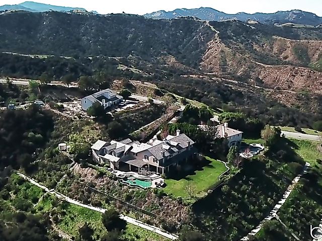 Black boy loves Lena Paul's big naturals 