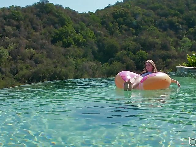 Black boy loves Lena Paul's big naturals 