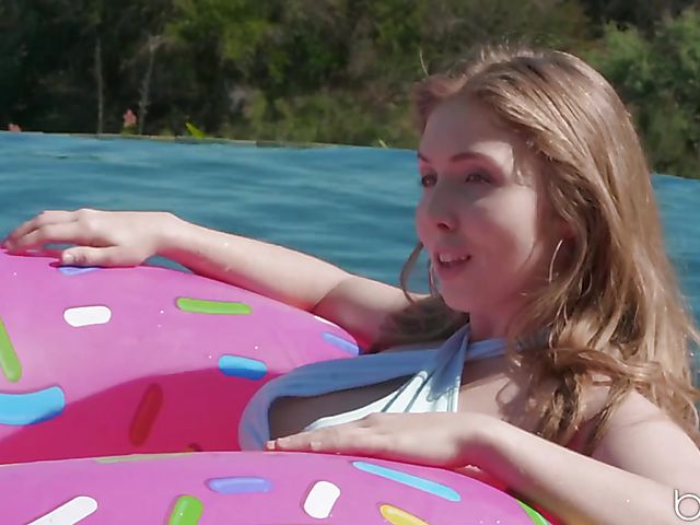 Black boy loves Lena Paul's big naturals 