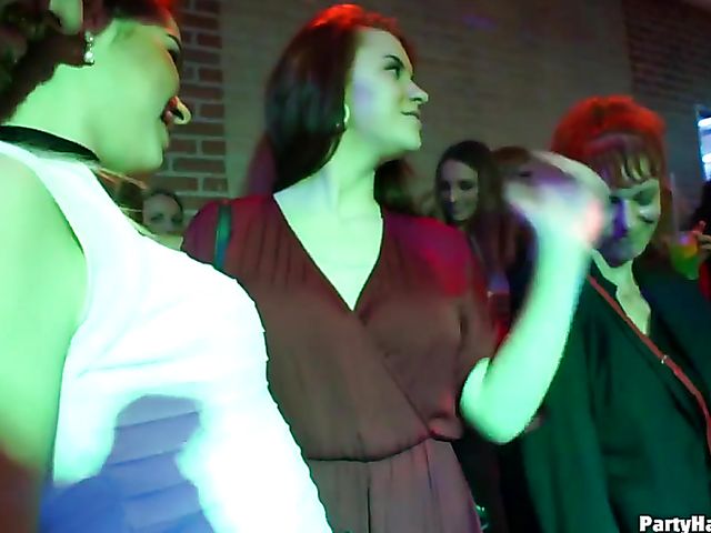 Party blowjob in the crowd in a nightclub