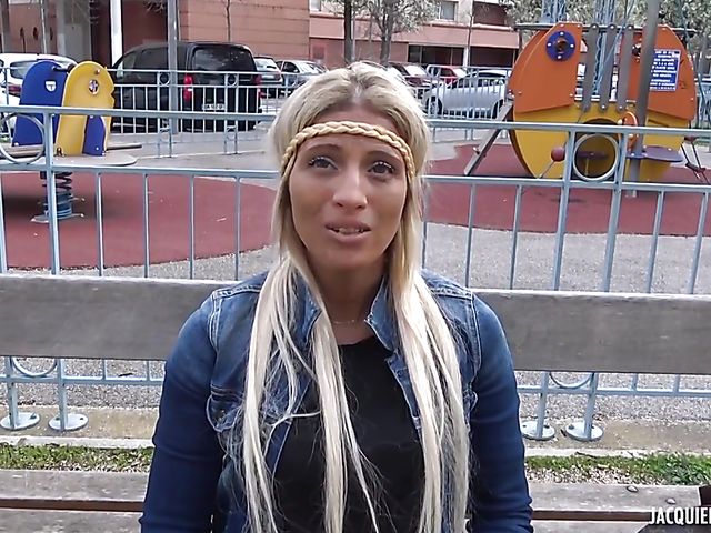 Exotic Shana's first double vaginal and anal