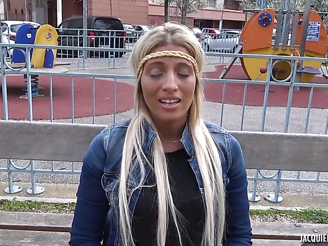 Exotic Shana's first double vaginal and anal