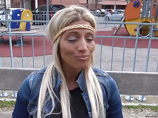 Exotic Shana's first double vaginal and anal