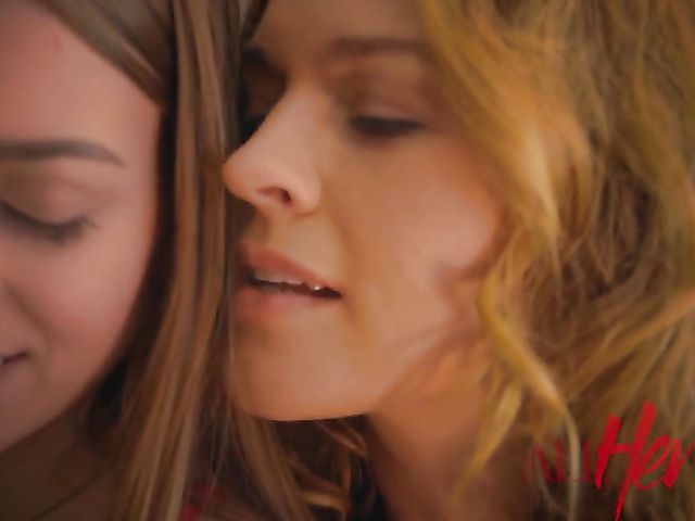 Jill Kassidy and Krissy Lynn lesbian scene 