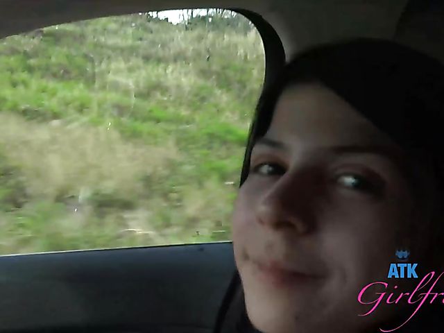 Car sex with his flat-chested GF Sadie Pop