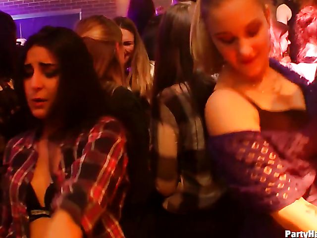 Cock sucking orgy in the nightclub 