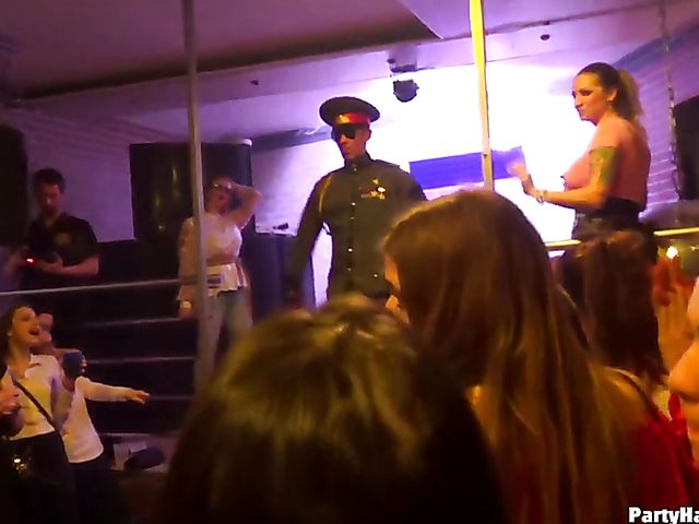 Cock sucking orgy in the nightclub 